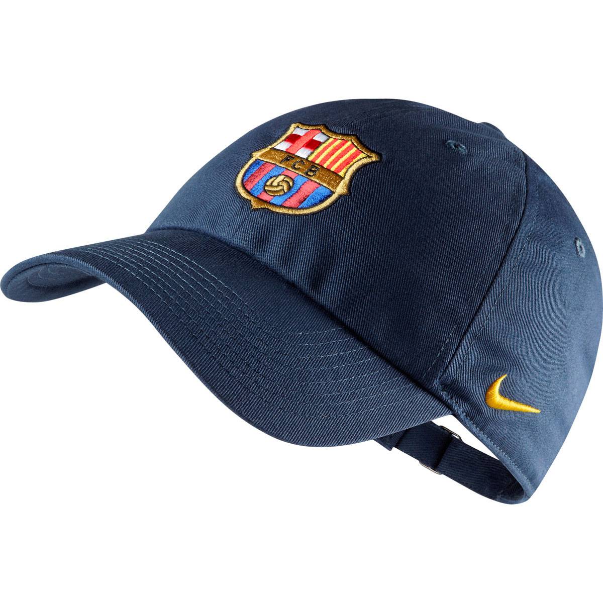 Бейсболка Nike FCB Core cap