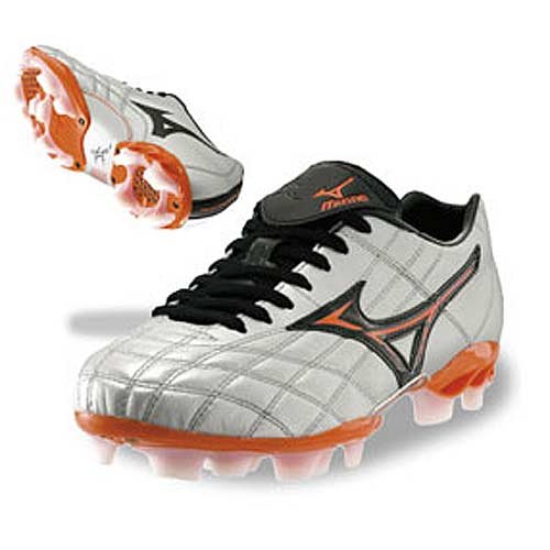 Mizuno wave ghost deals striker