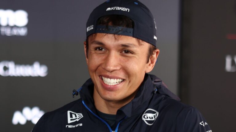 Алекс Албон продлил контракт с Williams до конца сезона 2027 года